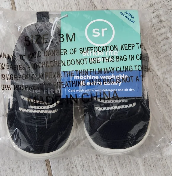 Stride Rite Baby Sneakers in Black and White - Picture 2 of 6